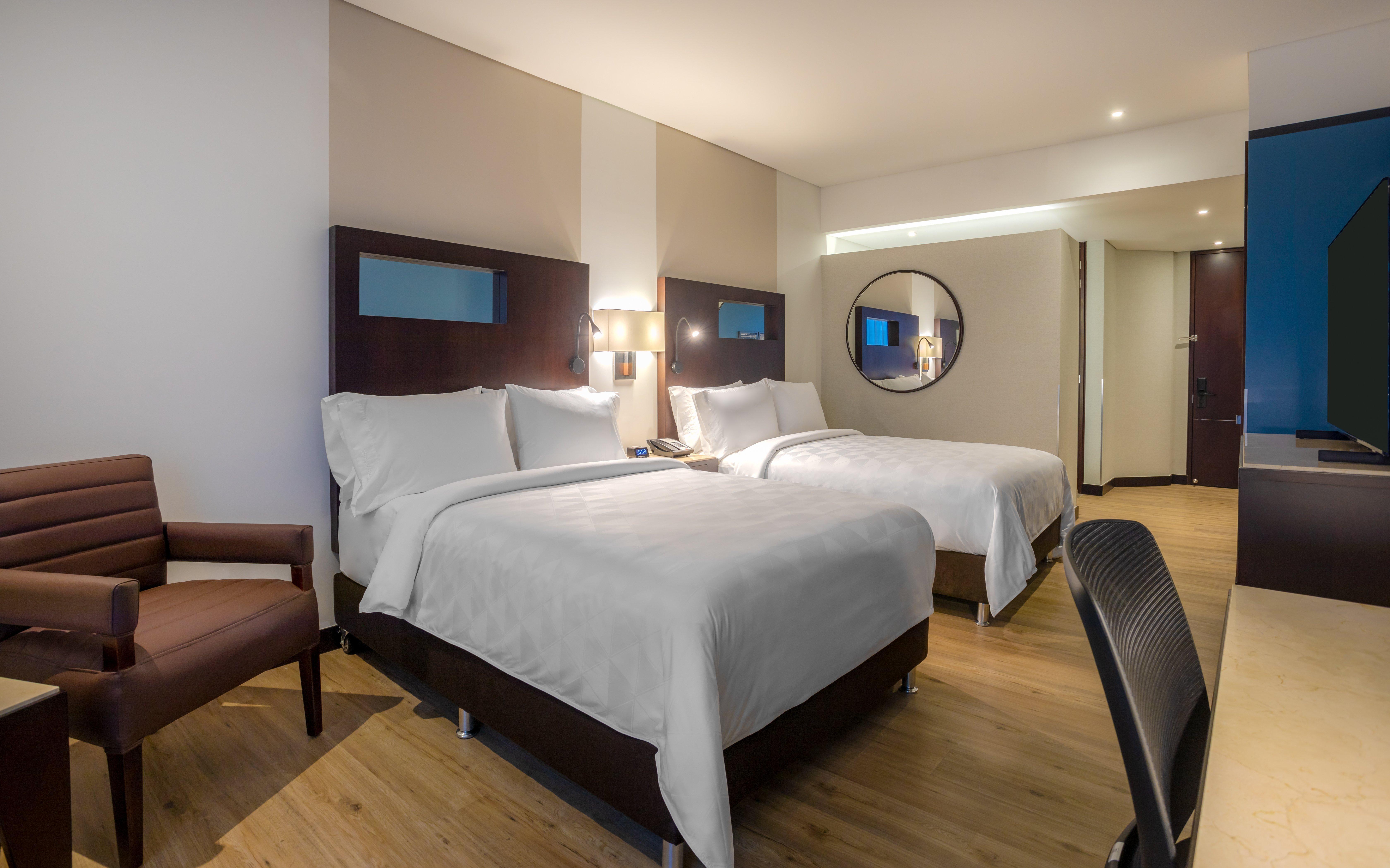 Holiday Inn Bogota Airport By Ihg Екстер'єр фото