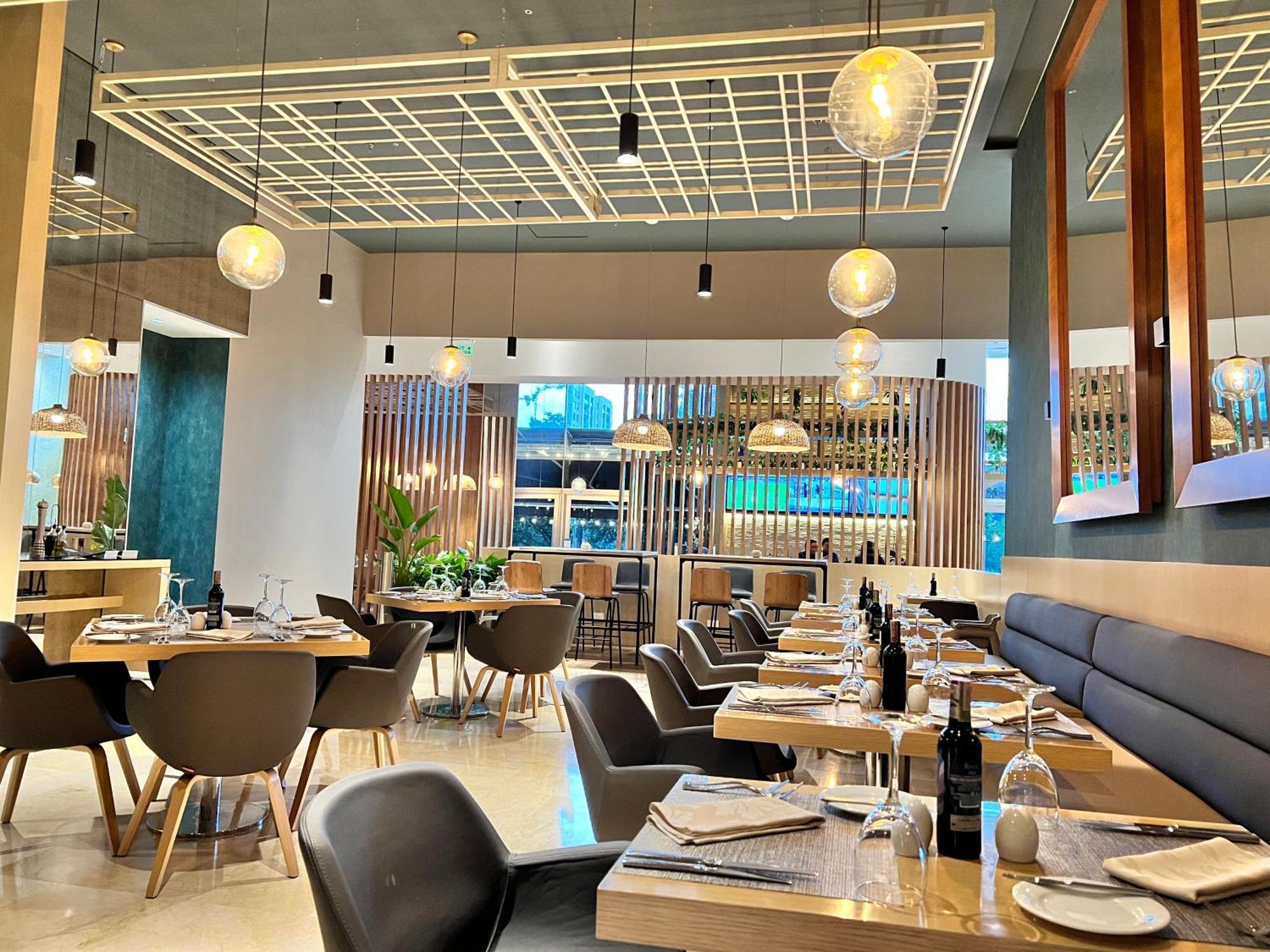 Holiday Inn Bogota Airport By Ihg Екстер'єр фото