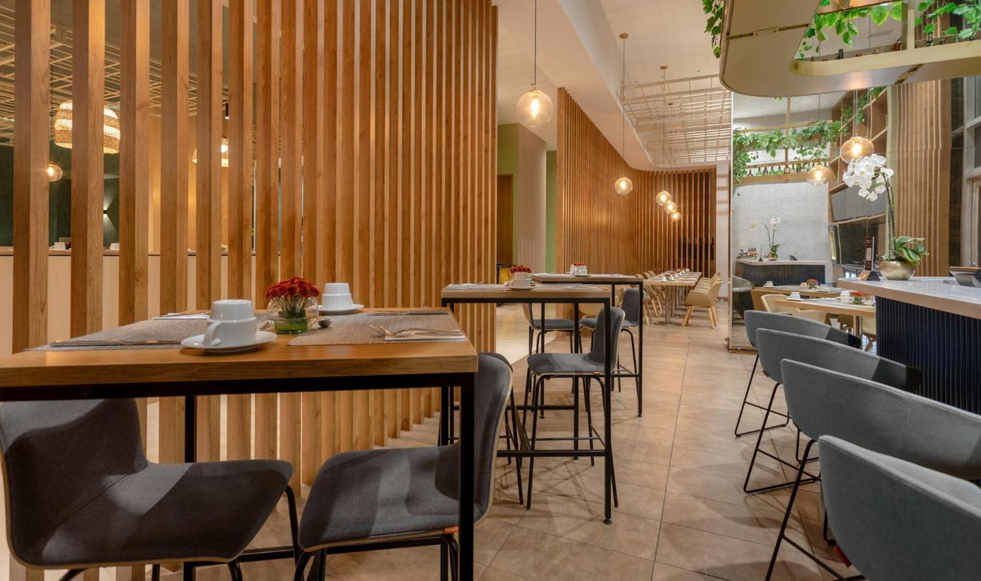 Holiday Inn Bogota Airport By Ihg Екстер'єр фото