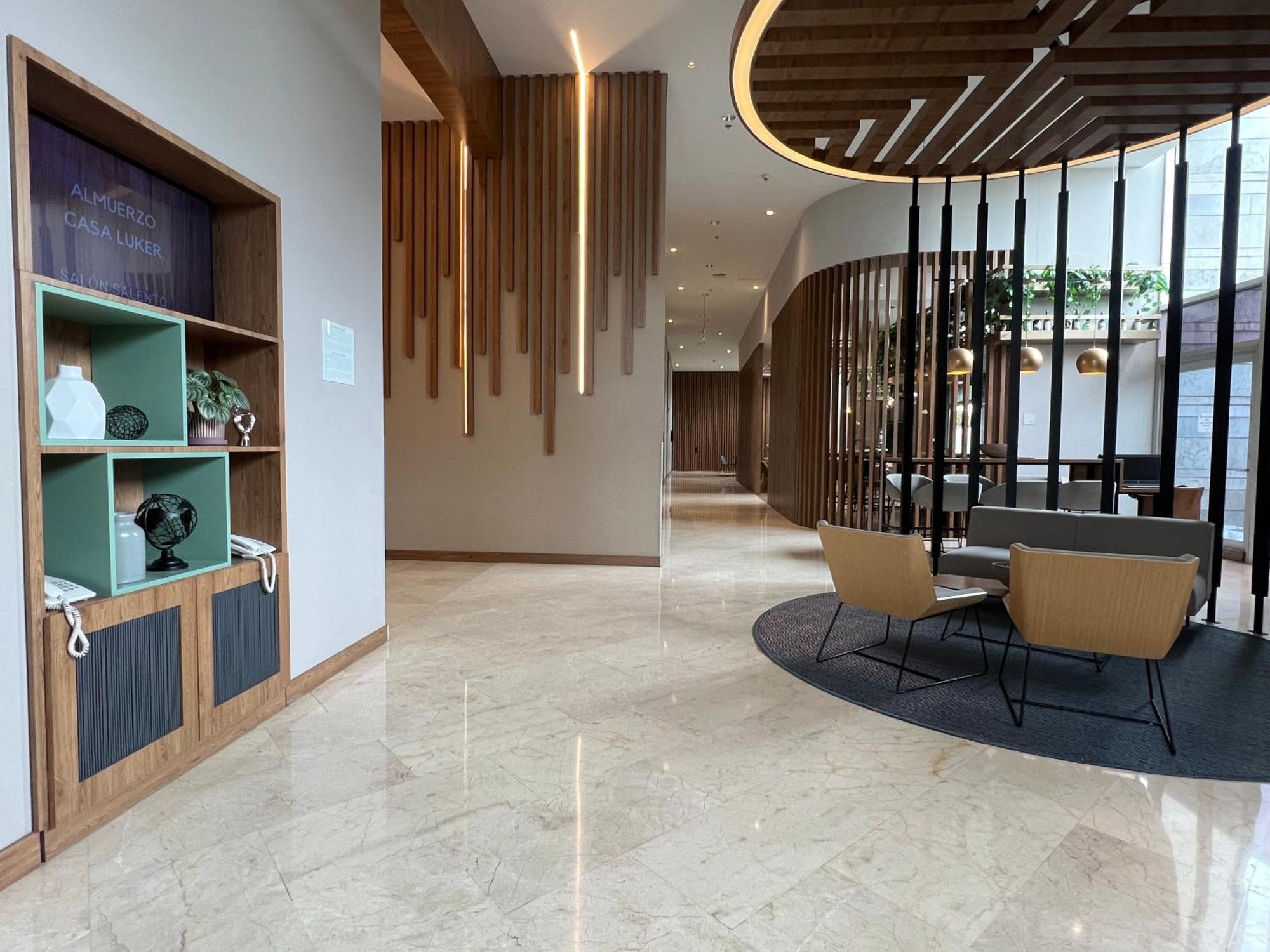 Holiday Inn Bogota Airport By Ihg Екстер'єр фото